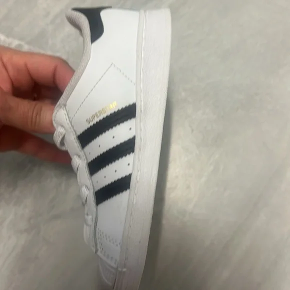 Kids Adidas size 10K - Picture 2 of 6